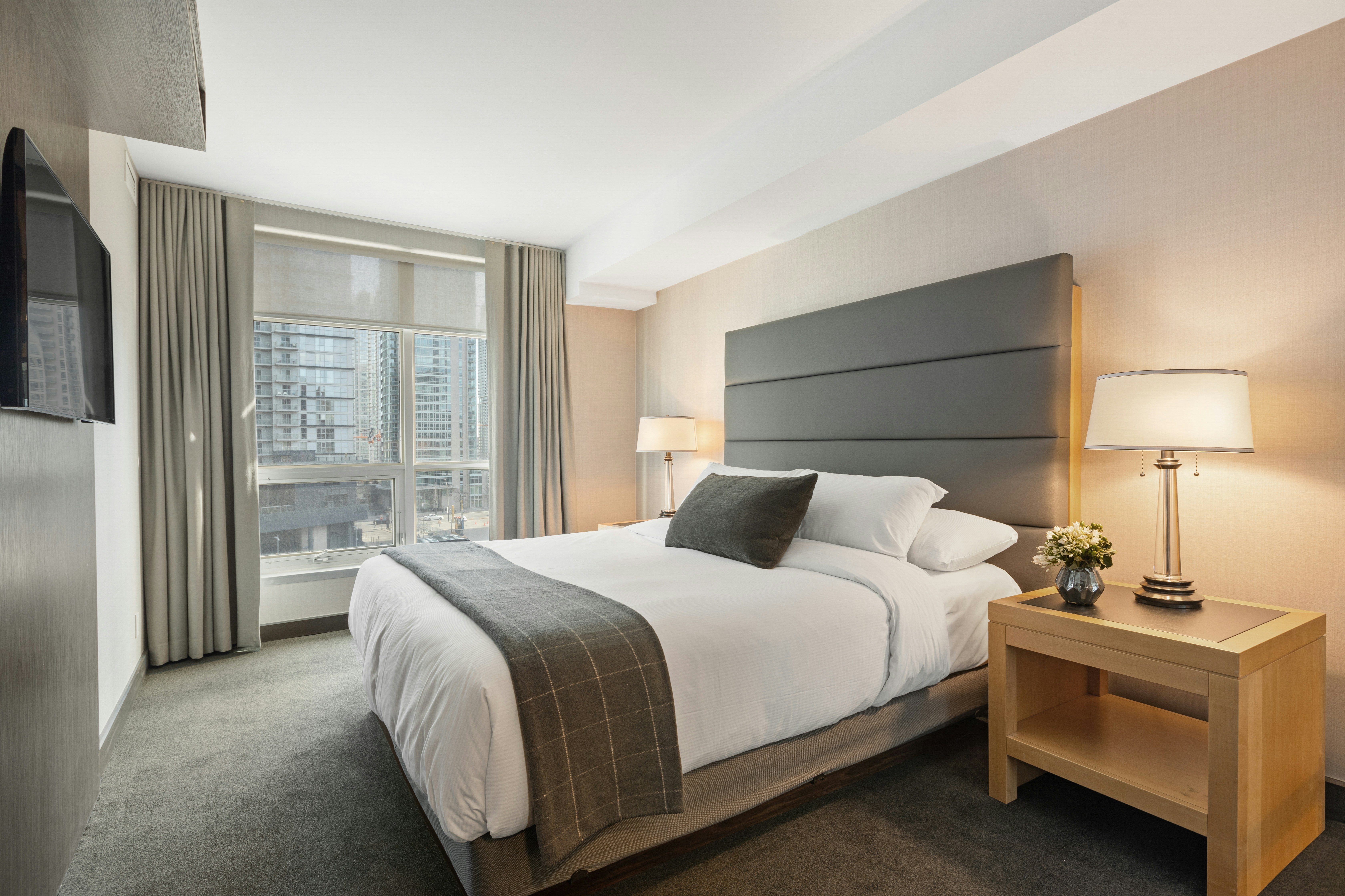 King Plaza Hotel
